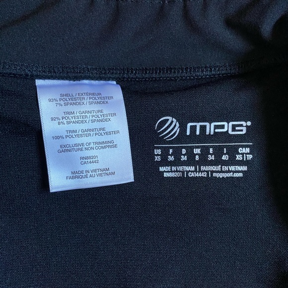 MPG Shorts - Picture 5 of 5